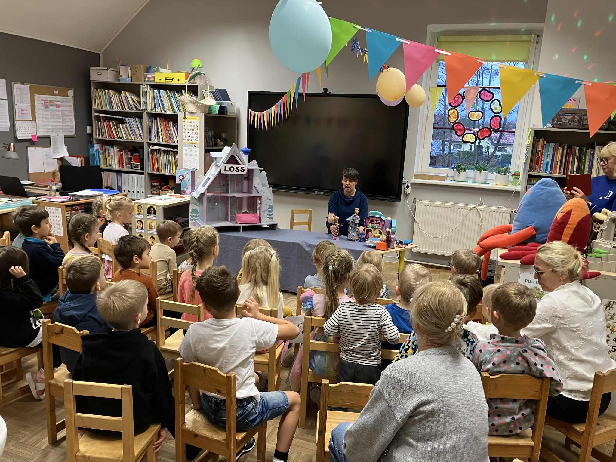 Lasteaias toimus vahva sünnipäevahommik