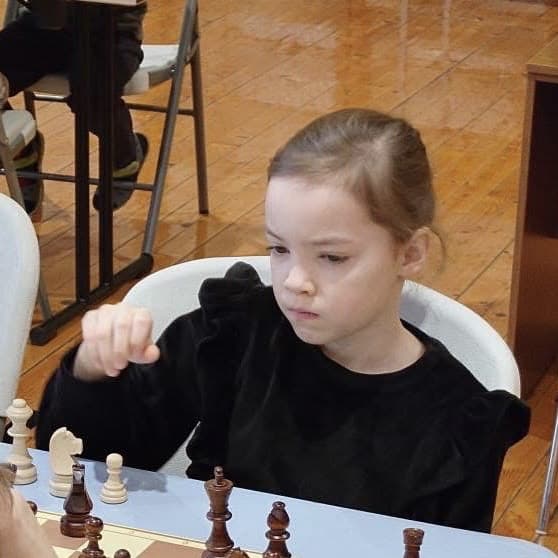 1b klassi õpilane Adeele Viikmäe oli edukas Eesti meistrivõistlustel males