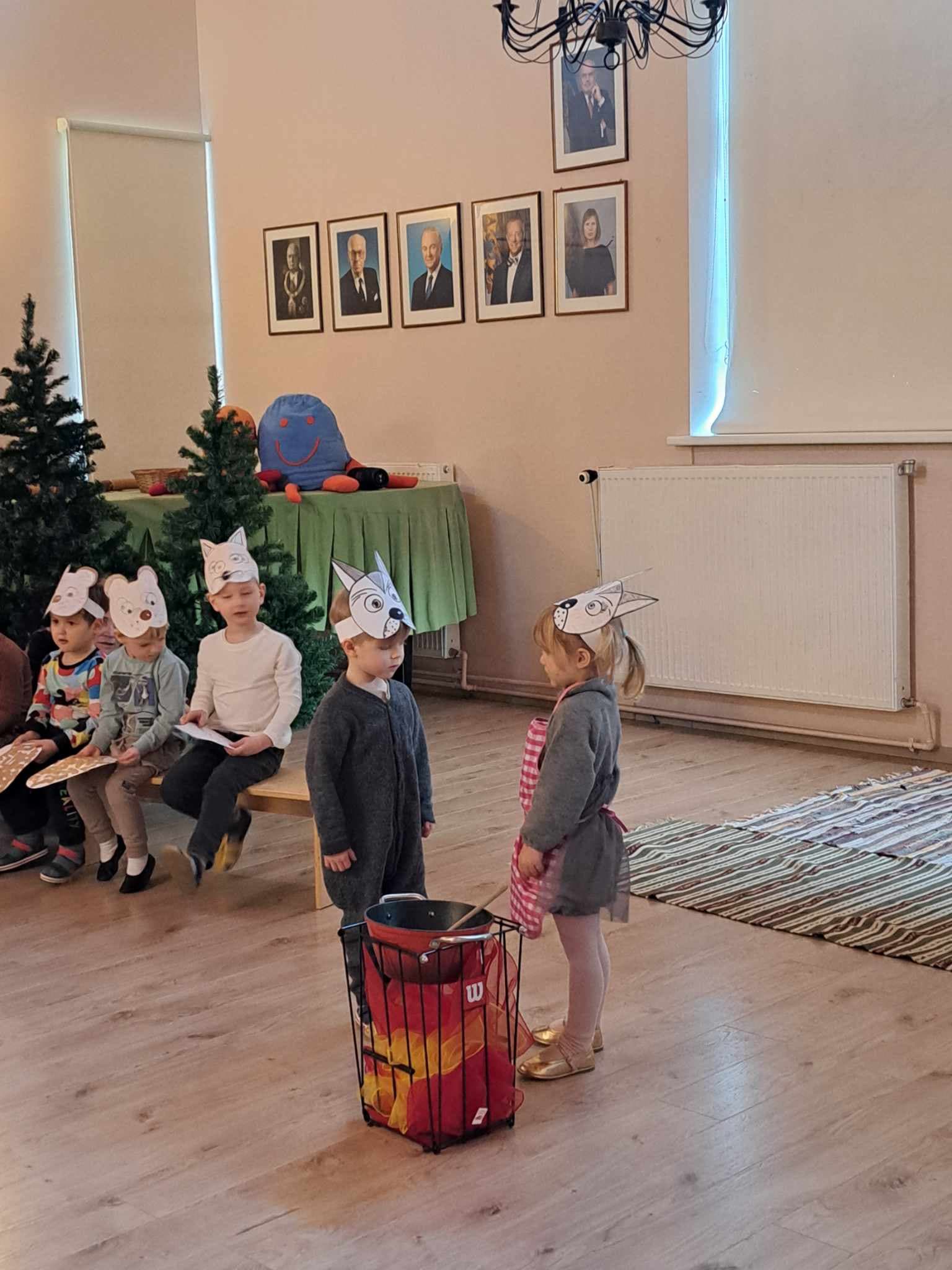 Teatrikuu etendused lasteaias